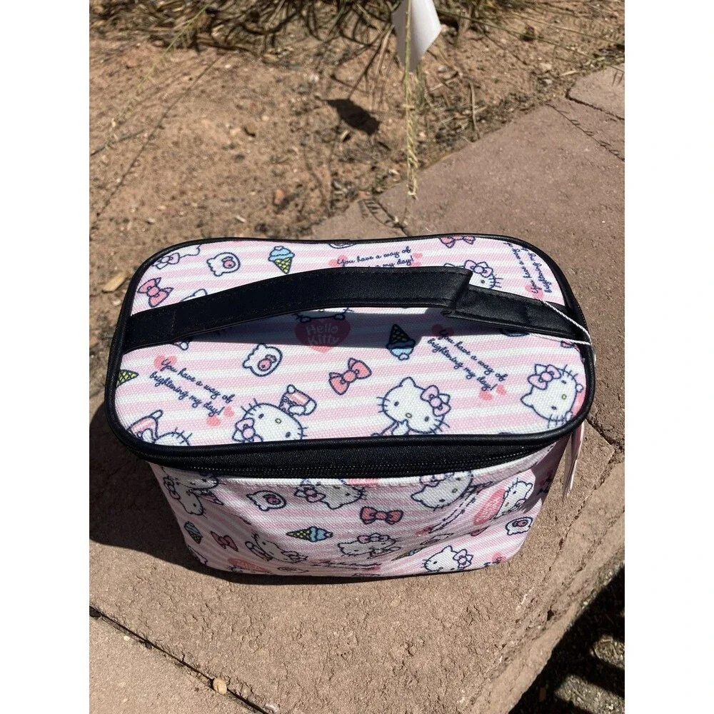 NWT Sanrio Hello Kitty Ice Cream Cupcake Cosmetic Train Case Travel 8” 2 Charms